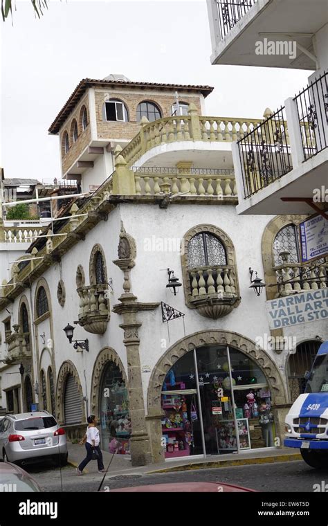 Pharmacies in Puerto Vallarta, addresses, phone numbers and more, find information on the subject before your vacation, make it a safe one, just in case. . Drugs in puerto vallarta mexico